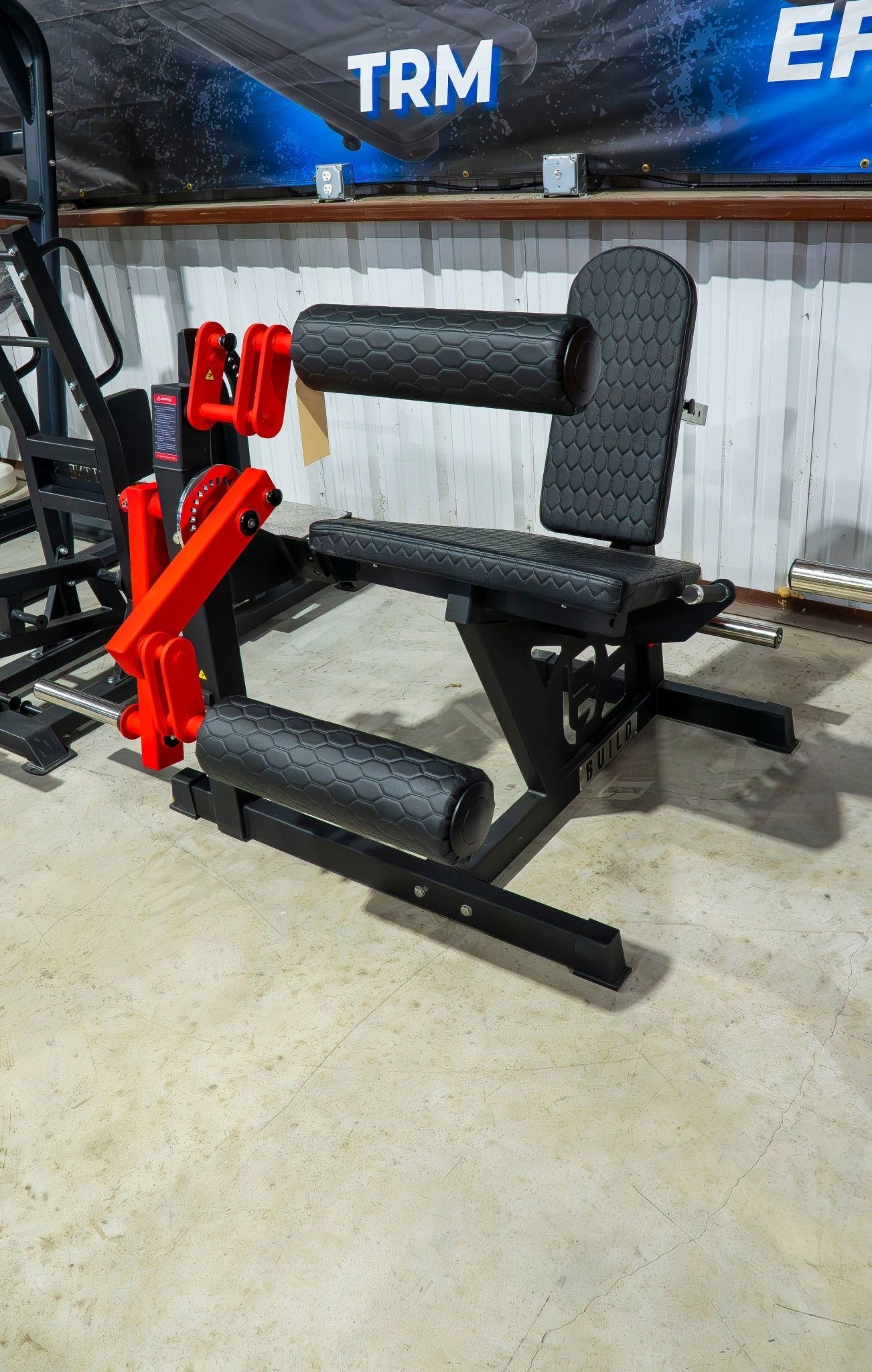 BUILD Seated Leg Extension / Leg Curl (New) - Wize - Z