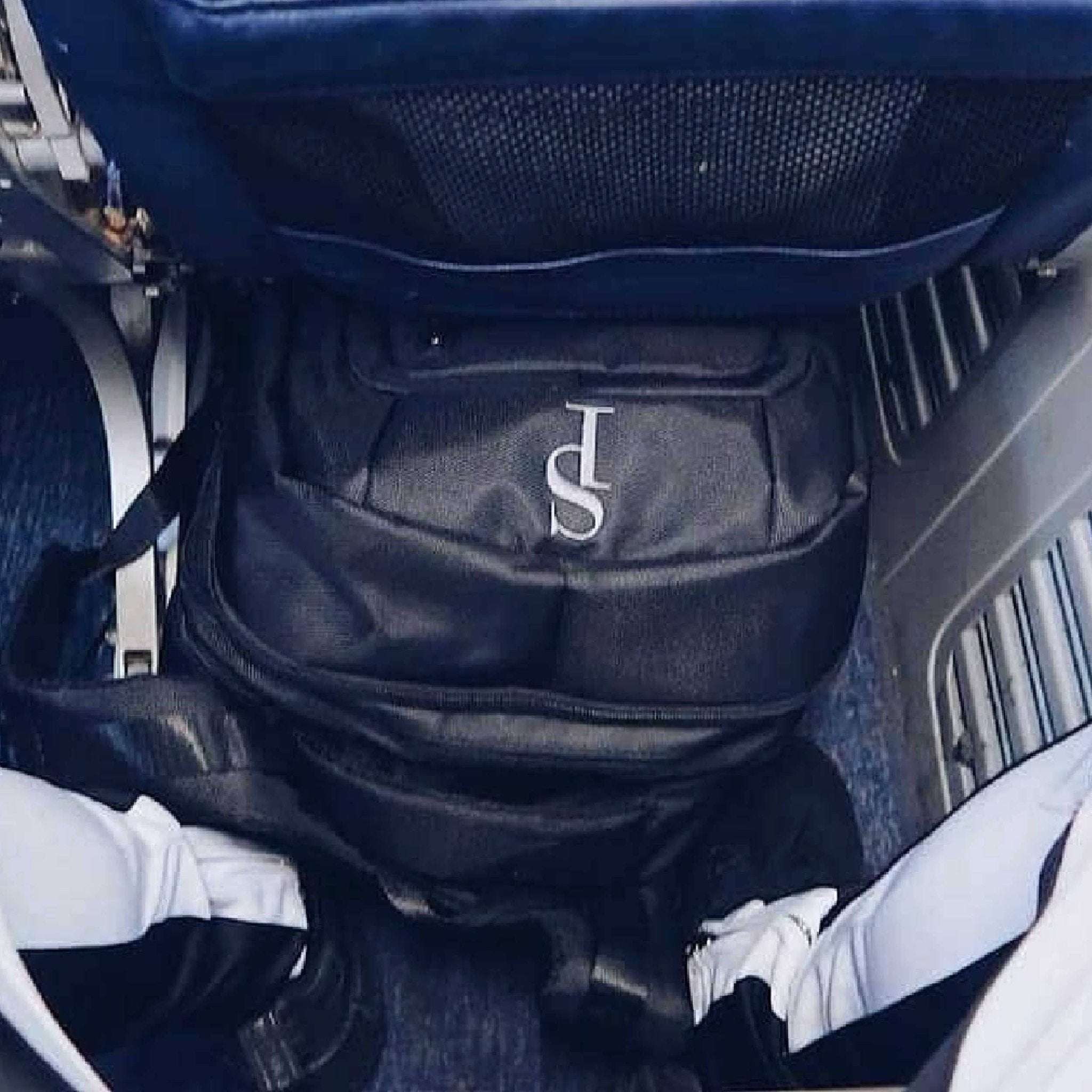 Sole Premise Carry - On Bag For Shoes, Clothes, Laptop And Camera (Only 300 Made) - Wize - Z